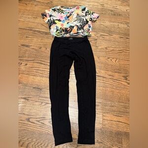TOPSHOP Black Skinny Pants US 4 + OLD NAVY Tropical Mesh Tie Front Top M Bundle